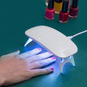 LÂMPADA LED UV COM SECAGEM ULTRA-RÁPIDA PARA UNHAS - POCKETNAILS™